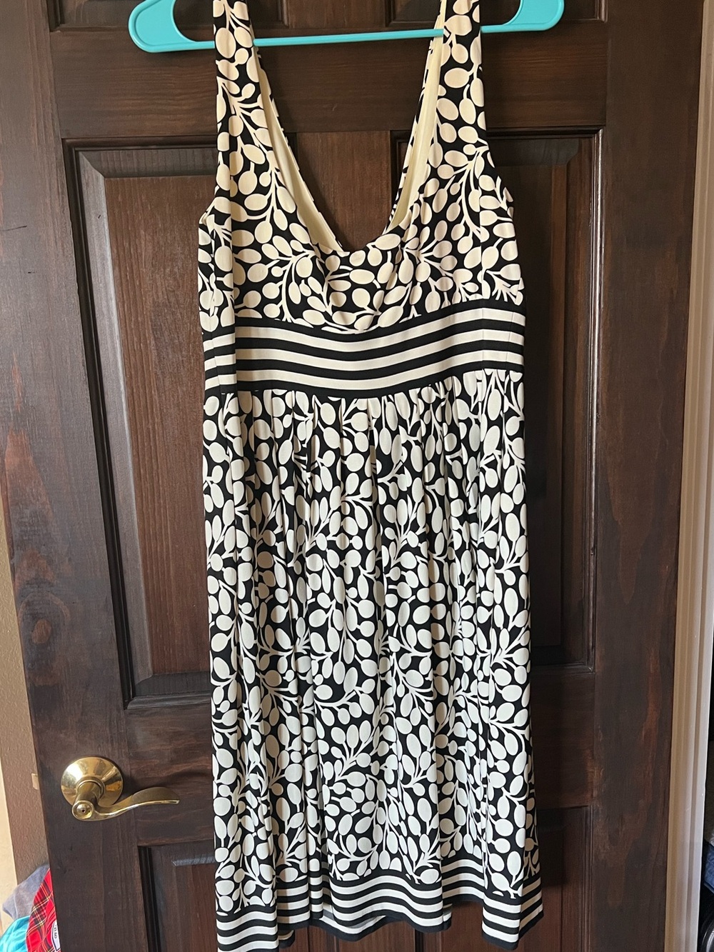 Maggy London Black and Cream Floral Striped Waist Sleeveless Midi Dress